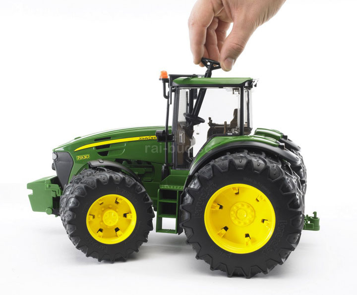 john deere 7930  NA BLIŹNIAKACH BRUDER 03052